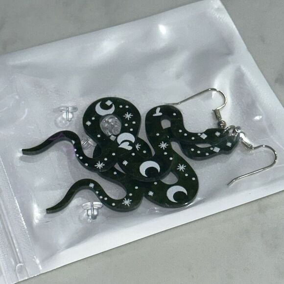 Green snake mystical drop dangle earrings | Sz OS, New - Picture 4 of 4